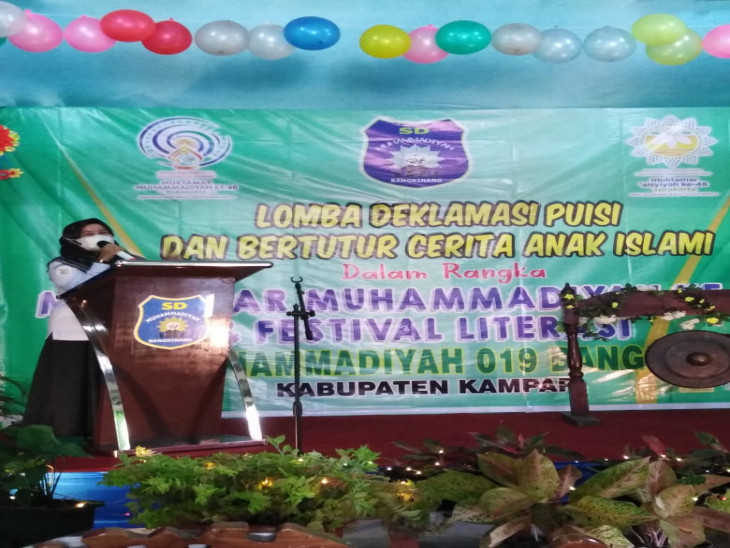 Nurhasani wakili Bunda Literasi hadiri festival Literasi