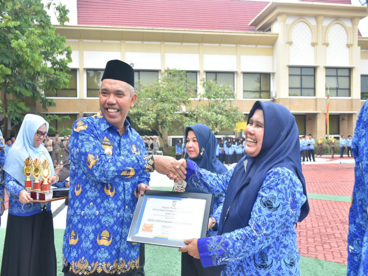 Dispersip Kampar raih penghargaan pada kompetisi Ketersediaan layanan Publik