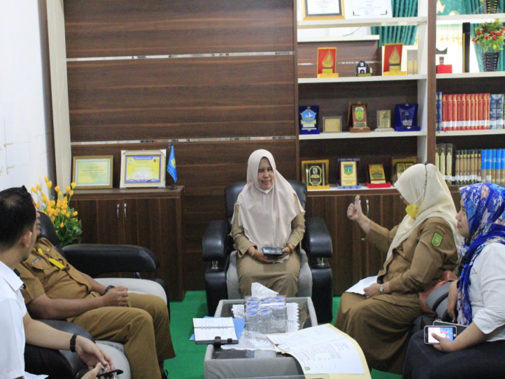 Kunjugan Dispersip Provinsi Riau Ke Dispersip kampar