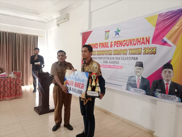 Pj. Bupati Kampar diwakili Kadispersip kukuhkan Duta Baca Kabupaten Kampar 