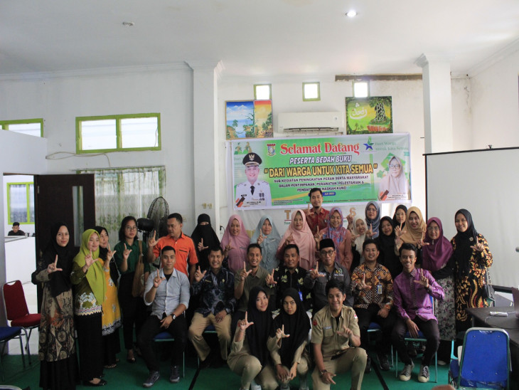 Dispersip bedah buku “Dari Warga Untuk Kita”