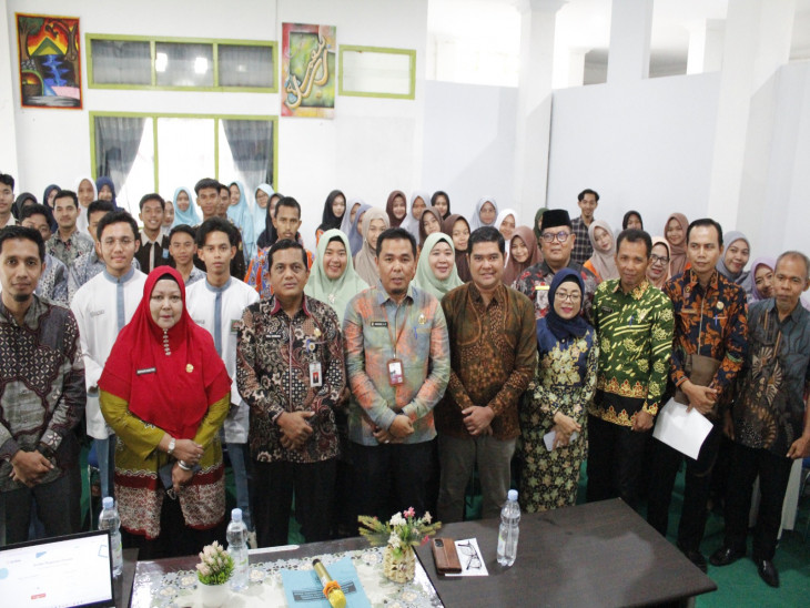 Dispersip Kampar Adakan Bimtek Menulis Untuk Pelajar dan Mahasiswa