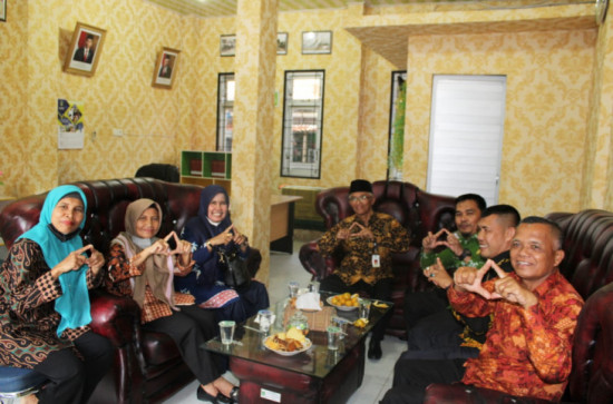 Dispersip Kampar Knowledge Sharing ke Dispersip Kota Dumai