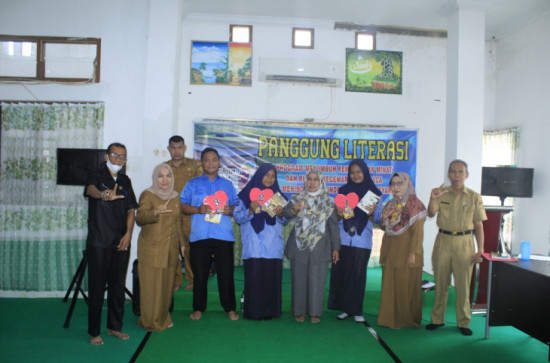 Panggung Literasi Media pembentuk Karakter pemimpin masa depan