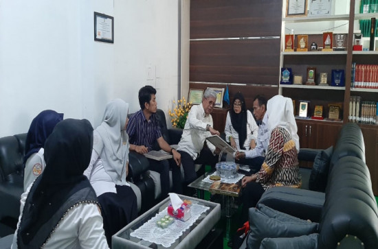 Telusuri Arsip PDRI, Dispersip Provinsi Sumatera Barat Kunjungi Dispersip Kampar