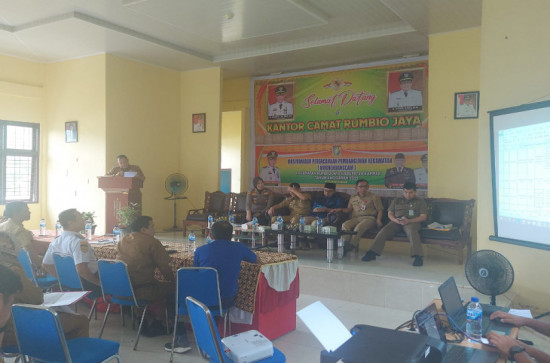 Pelaksanaan Musyawarah Pembangunan Nasional (Musrembang) Kabupaten Kampar di kecamatan Rumbio Jaya
