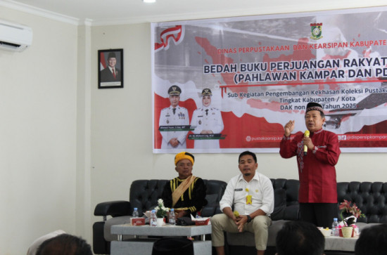 Bedah Buku Sejarah Kampar, animo masyarakat tinggi