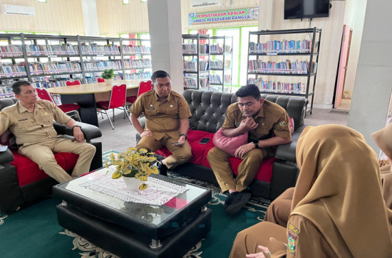 Wira sastra, S.STP, M.Si Sekretaris Dispersip Kampar, lakukan koordinasi peningkatan pelayanan